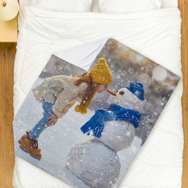 Ultra Plush Blanket Personalized Photo Blanket Canada - Add Photo, Text and Logo - FUJIFILM Personalized Photo Gift Fujifilm Fujifilm Print Life Personalized Photo Gift Made in Canada